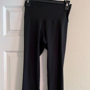 OLD NAVY ACTIVE WEAR BLACK LEGGINGS